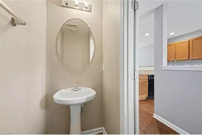 508 Canary Court, Greensboro, NC 27409 - Photo 11