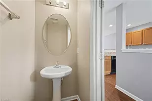 508 Canary Ct, Greensboro, NC 27409 - Photo 11