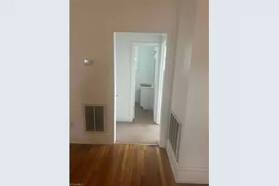 402 W Main Street, Wilkesboro, NC 28697 - Photo 11