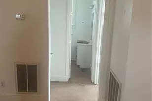 402 W Main St, Wilkesboro, NC 28697 - Photo 11