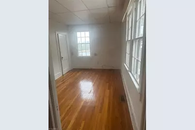 402 W Main Street, Wilkesboro, NC 28697 - Photo 9