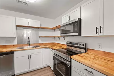 4336 Edith Lane #H, Greensboro, NC 27409 - Photo 11