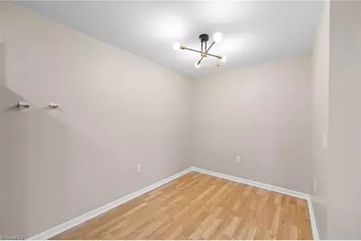 3712 Cotswold Avenue #Y, Greensboro, NC 27410 - Photo 9