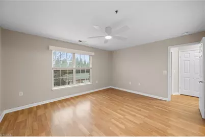 3712 Cotswold Avenue #Y, Greensboro, NC 27410 - Photo 25