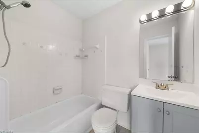 5739 Bramblegate Road #E, Greensboro, NC 27409 - Photo 17