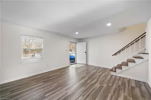 5739 Bramblegate Rd, Greensboro, NC 27409 - Photo 3