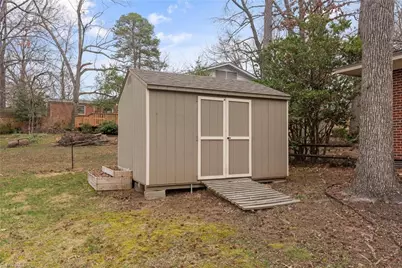 2801 Wynnewood Drive, Greensboro, NC 27408 - Photo 5