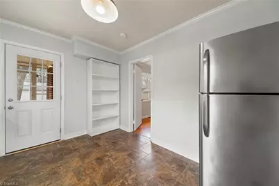 2801 Wynnewood Drive, Greensboro, NC 27408 - Photo 15