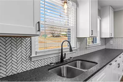 4075 E Nc Highway 268, Pilot Mountain, NC 27041 - Photo 9