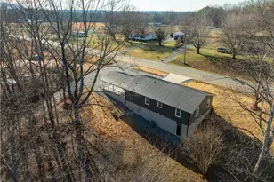 4075 E Nc Hwy 268, Pilot Mountain, NC 27041 - Photo 35