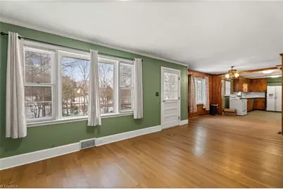 4150 High Point Road, Winston-Salem, NC 27107 - Photo 5