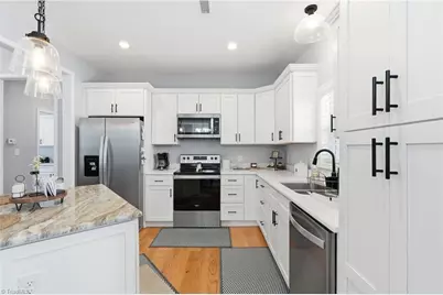 1196 Cape Hickory Road, Hickory, NC 28601 - Photo 17