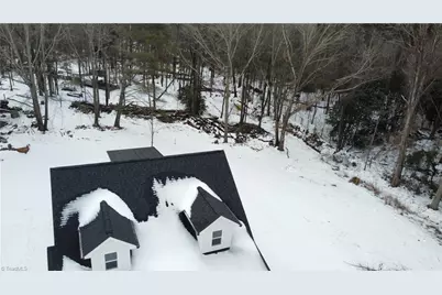 5058 Shattalon Drive, Winston-Salem, NC 27106 - Photo 5