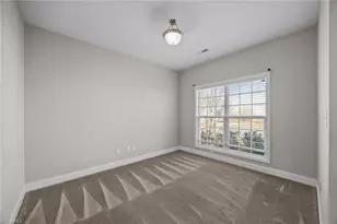 6602 Pedigree Yearling Ct, Whitsett, NC 27377 - Photo 11