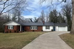 222 Westover Dr, Lexington, NC 27292 - Photo 1