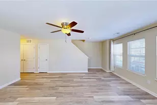 467 Ridgebrooke Dr, High Point, NC 27265 - Photo 3