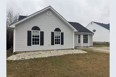 105 Lasalle Way, Greensboro, NC 27406 - Photo 3