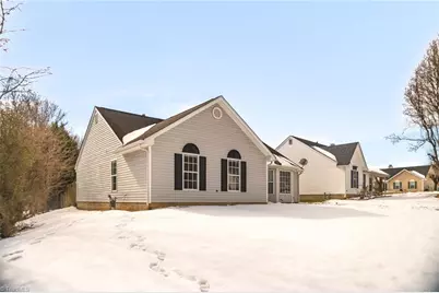 105 Lasalle Way, Greensboro, NC 27406 - Photo 3