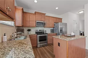 1154 Kerr St, Burlington, NC 27215 - Photo 5