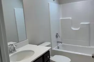 3676 Contimental Sq, Kernersville, NC 27284 - Photo 15