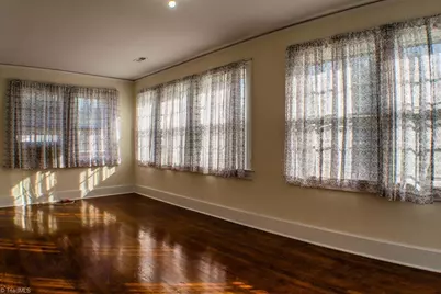 617 Gales Avenue, Winston-Salem, NC 27103 - Photo 9