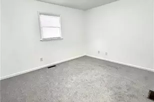 1019 Cedar Pl Ct, Winston-Salem, NC 27107 - Photo 9