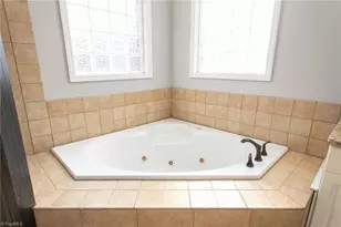 204 Georgetowne Dr, Elon, NC 27244 - Photo 21