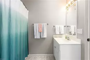 204 Georgetowne Dr, Elon, NC 27244 - Photo 27