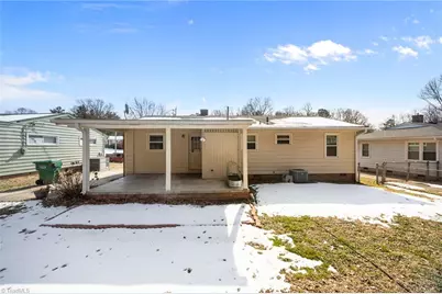 613 Woodridge Lane, High Point, NC 27262 - Photo 19