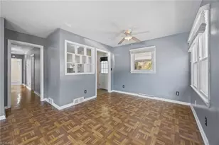 613 Woodridge Ln, High Point, NC 27262 - Photo 5