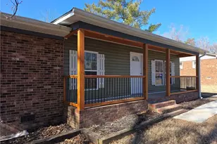 3868 Hartford St, Winston-Salem, NC 27106 - Photo 3