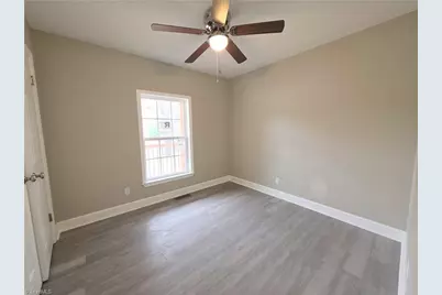 3868 Hartford Street, Winston-Salem, NC 27106 - Photo 11