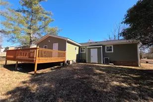 3868 Hartford St, Winston-Salem, NC 27106 - Photo 5