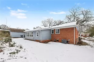 224 Foxcroft Dr, Winston-Salem, NC 27103 - Photo 17