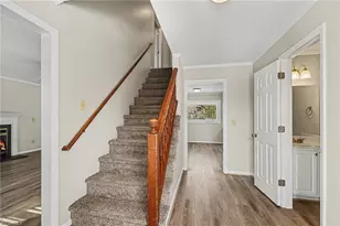 3801 Pineway Dr, Greensboro, NC 27405 - Photo 3