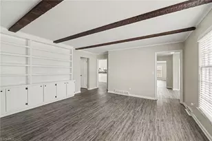 1408 Sweetbriar Ct, High Point, NC 27262 - Photo 11