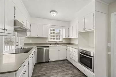 1408 Sweetbriar Court, High Point, NC 27262 - Photo 9