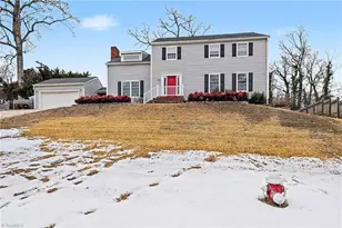 1408 Sweetbriar Ct, High Point, NC 27262 - Photo 1