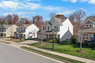 1325 Red Deer Dr, Kernersville, NC 27284 - Photo 3