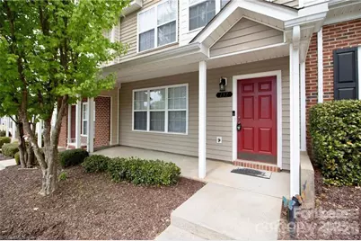 137 Lynch Circle, Mooresville, NC 28117 - Photo 1