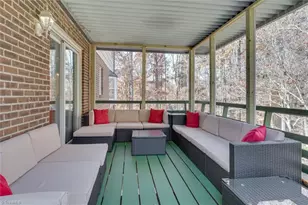 1016 Shalimar Dr, High Point, NC 27262 - Photo 41