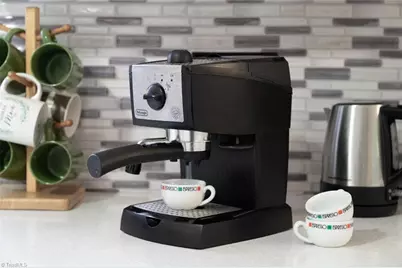 1016 Shalimar Drive, High Point, NC 27262 - Photo 7