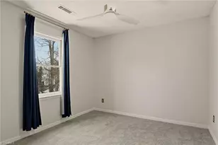 2007 Carlisle Way, High Point, NC 27262 - Photo 23