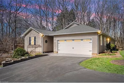 109 Normandy Avenue, Boonville, NC 27011 - Photo 1