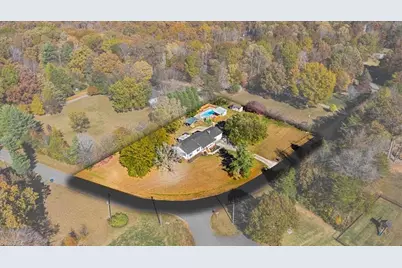 209 Ariel Farm Road, Greensboro, NC 27455 - Photo 3