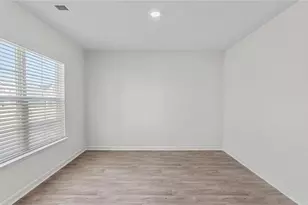552 Quail Haven Ln, Winston-Salem, NC 27107 - Photo 3