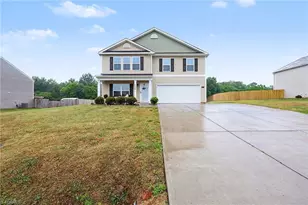 236 Ashfield Ln, Lexington, NC 27292 - Photo 3