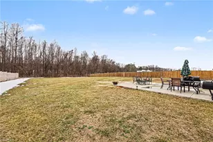 236 Ashfield Ln, Lexington, NC 27292 - Photo 15