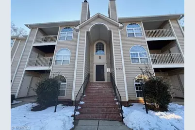 6706 Friendly Avenue #1L, Greensboro, NC 27410 - Photo 1