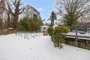 1102 Courtland Ave, Reidsville, NC 27320 - Photo 29